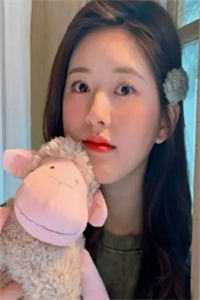 京圈太子爷破产后，扛水泥养我裴执温卿卿大结局