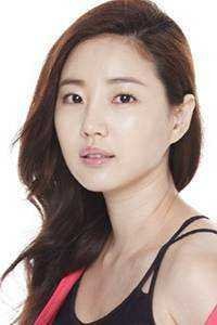 她曾偷藏爱意难止全局