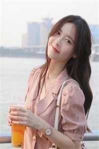 落日朝霞染芳华好书